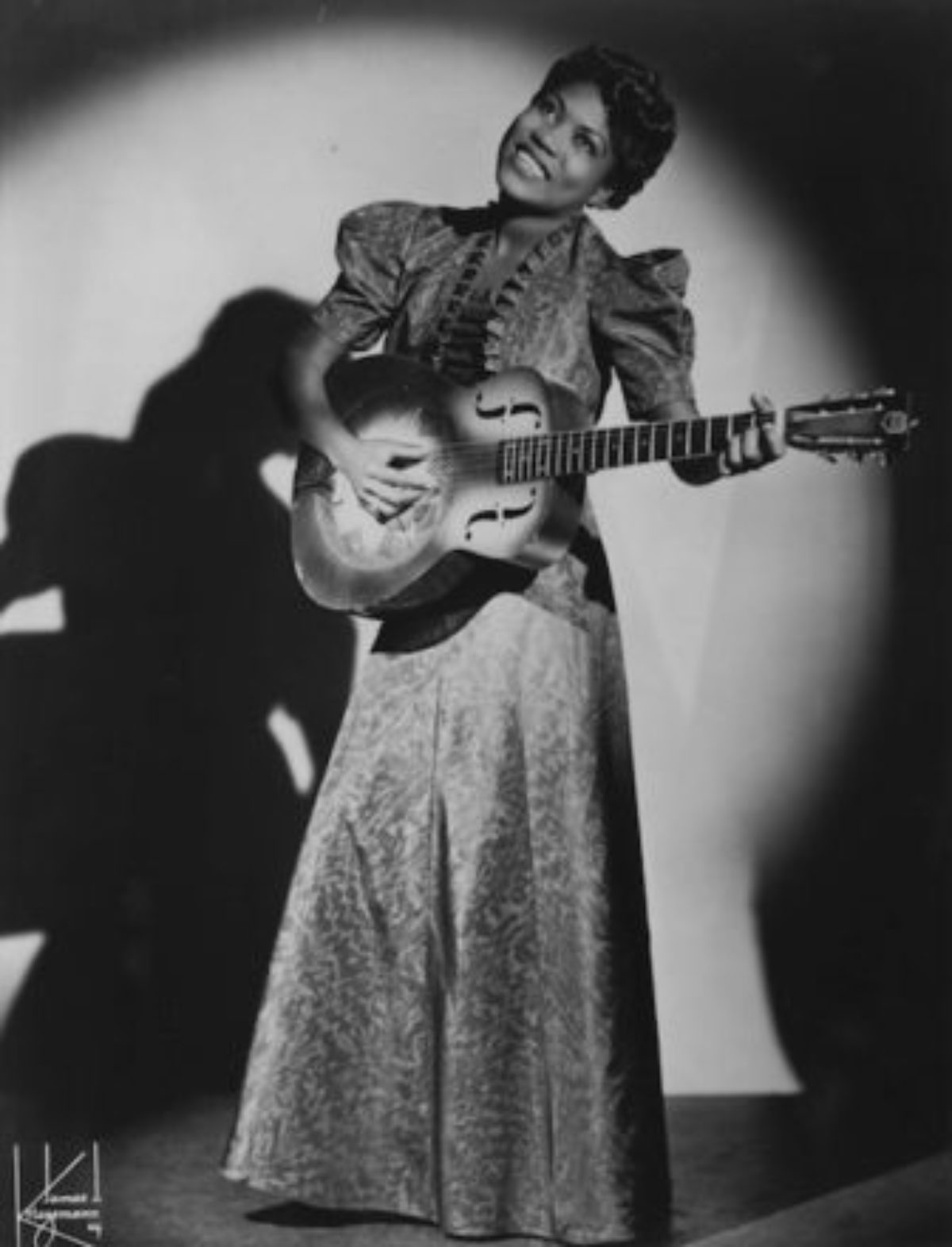 Bisexual Sister Rosetta Tharpe was Godmother of Rock N Roll image