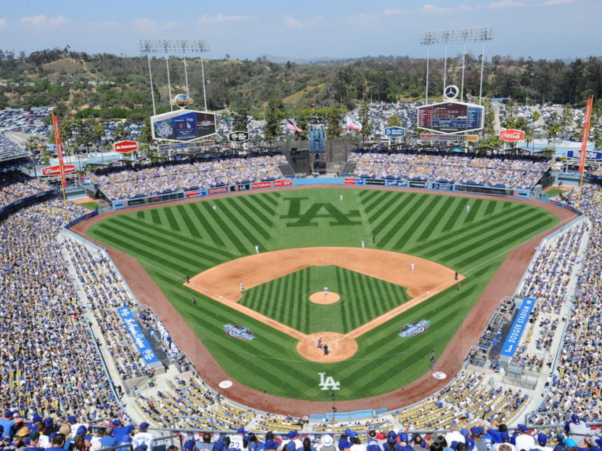 Los Angeles Dodgers to host 7th annual LGBT Night in May